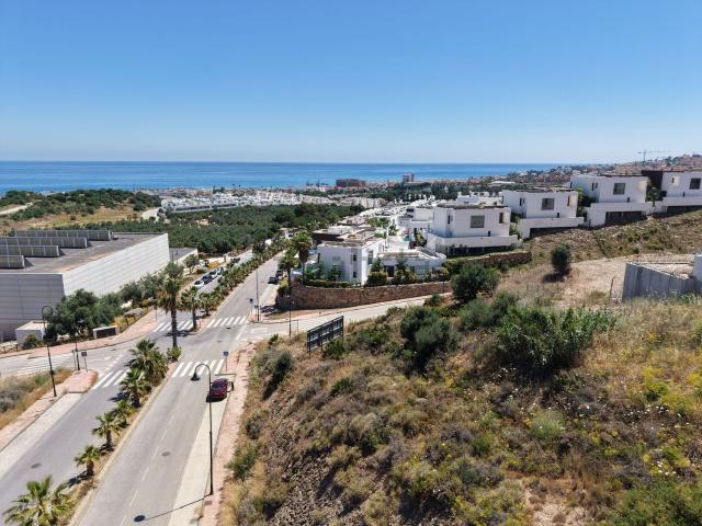 Terreno en venta en La Cala, Costa del Sol Occidental