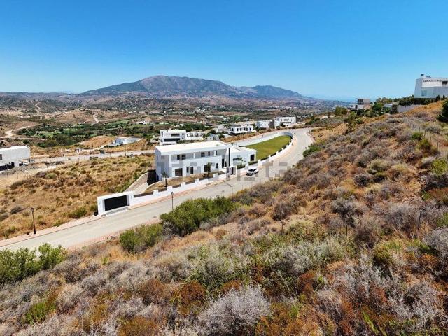 Terreno en venta en Residencial Miraval, Costa del Sol Occidental