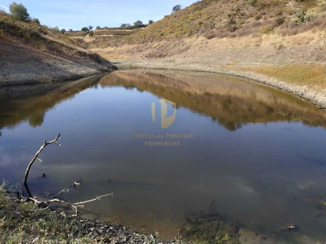 Loja venda em Botelhas, Castro Marim