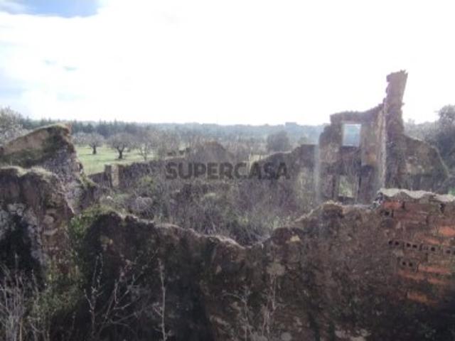 Terreno venda em Delongo, Tomar