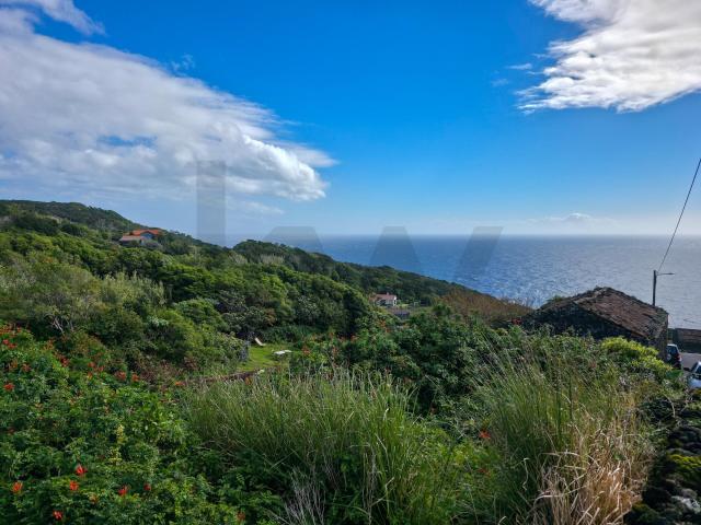 Terreno venda em Açores, Calheta De Nesquim