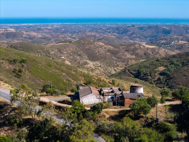 Terreno venda em Santa Catarina da Fonte do Bispo, Tavira
