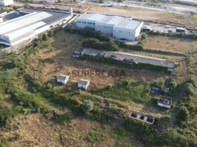 Terreno venda em Mafra, Almargem do Bispo, Pêro Pinheiro e Montelavar Terreno venda em Mafra, Almargem do Bispo, Pêro Pinheiro e Montelavar