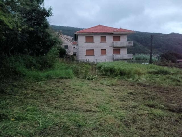 Terreno en venta en Couso, O Morrazo