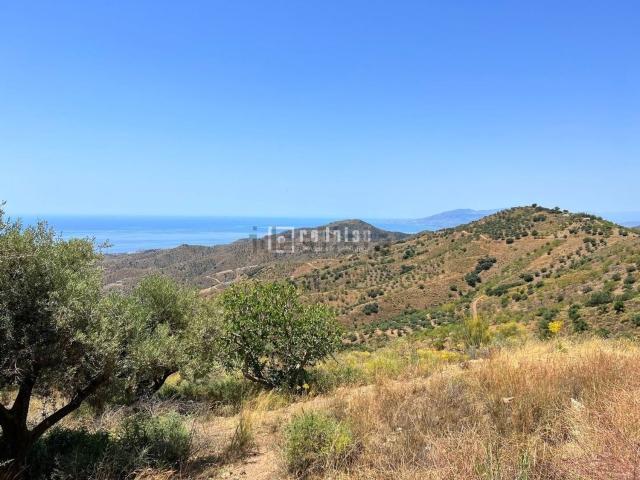 Terreno en venta en La Axarquía, Andalucía