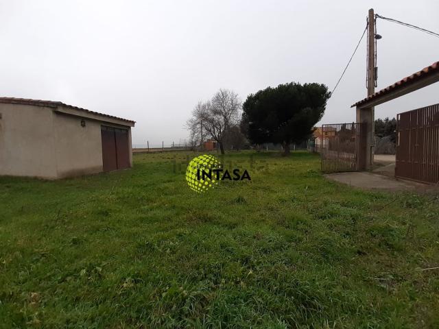 Terreno en venta en Montamarta, Castilla y León