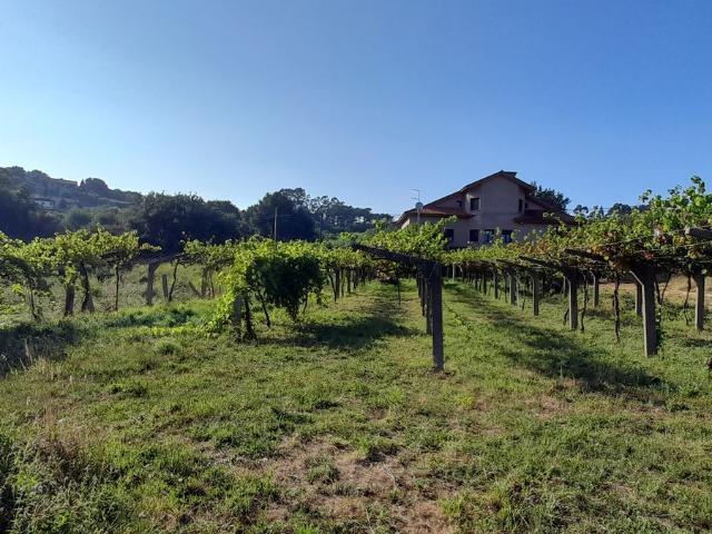 Terreno en venta en Mos, Vigo