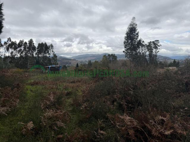 Terreno en venta en Mourente, Pontevedra