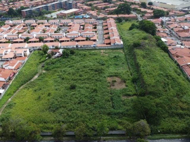 Terreno en venta en Guatire, Miranda