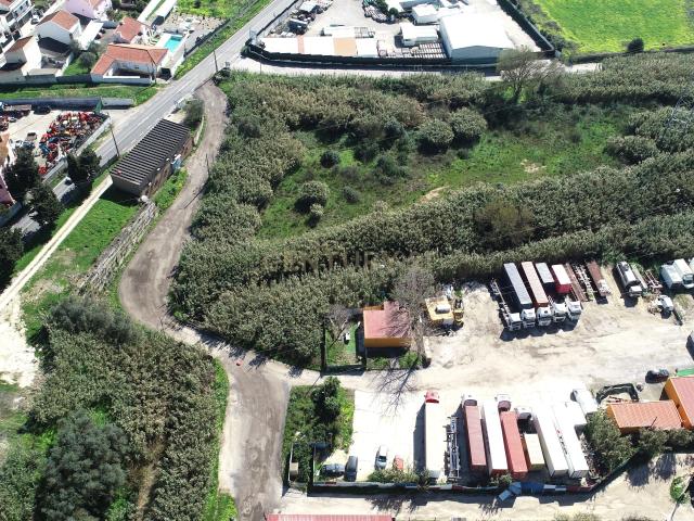 Terreno venda em Sobralinho, Lisboa