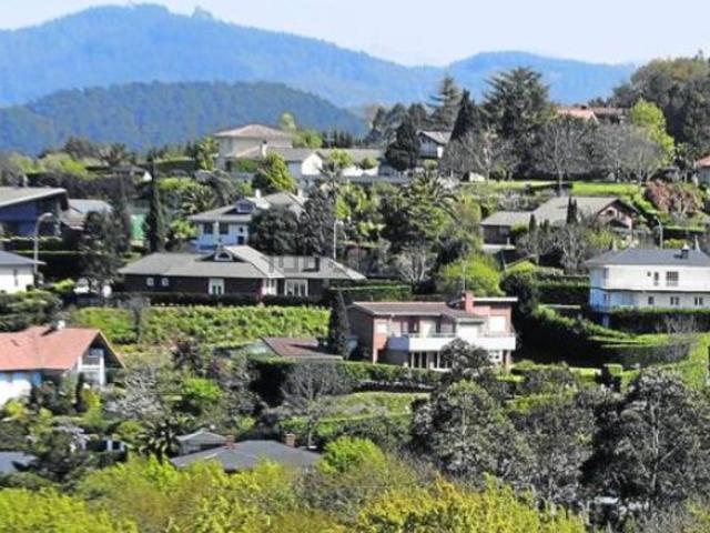 Terreno en venta en Mungia, Guipúzcoa