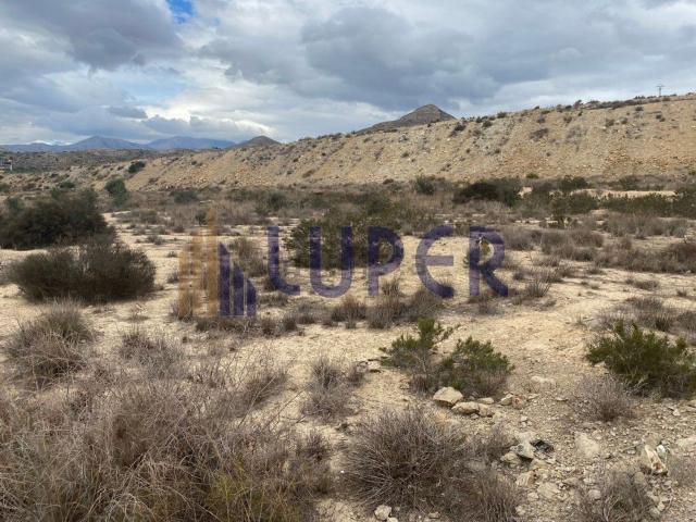 Terreno en venta en l'Alacantí, Valencia