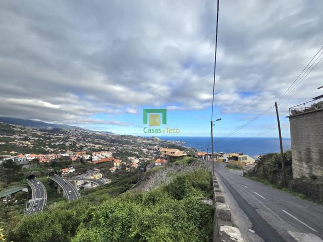 Terreno venda em Câmara De Lobos, Nogueira Terreno venda em Câmara De Lobos, Nogueira