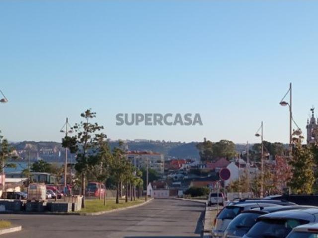 Terreno venda em Ajuda, Lisboa