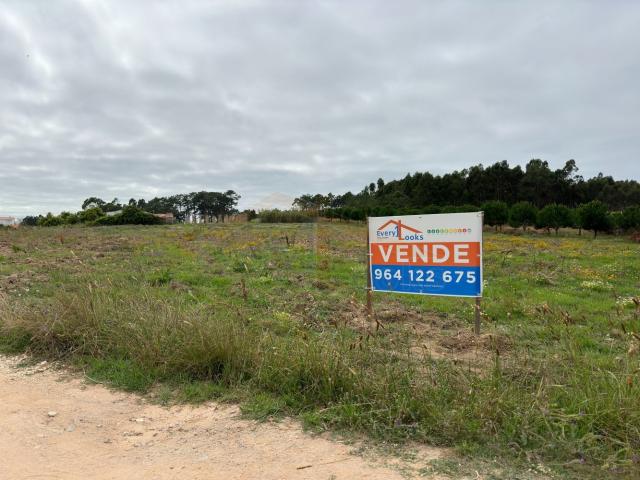 Terreno venda em Casais de Mestre Mendo, Peniche