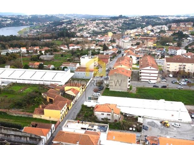 Terreno venda em Oliveira Do Douro, Oliveira do Douro
