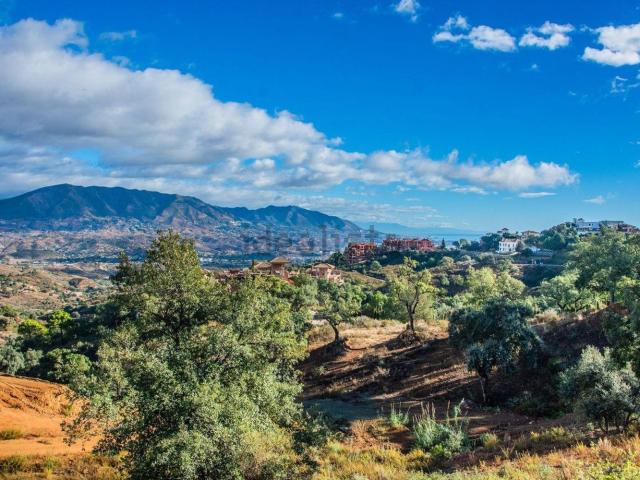 Terreno en venta en La Mairena, Ojén