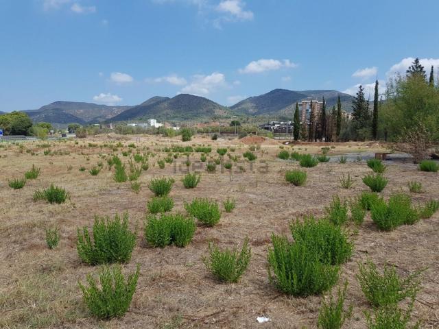 Terreno en venta en Olesa De Montserrat, Barcelona