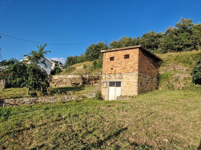 Terreno en venta en Ourense, Galicia