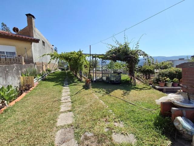 Terreno venda em Vila de Cucujães, Oliveira de Azeméis