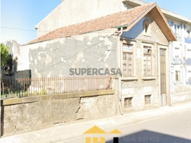 Casa venda em Moalde, Porto