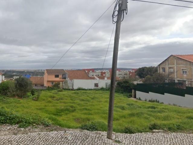 Terreno venda em Casal da Mira, Amadora