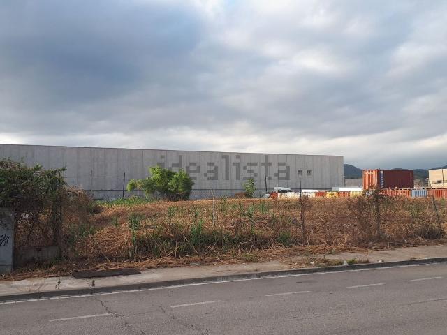 Terreno en alquiler en Sant Vicenç Dels Horts, Barcelona
