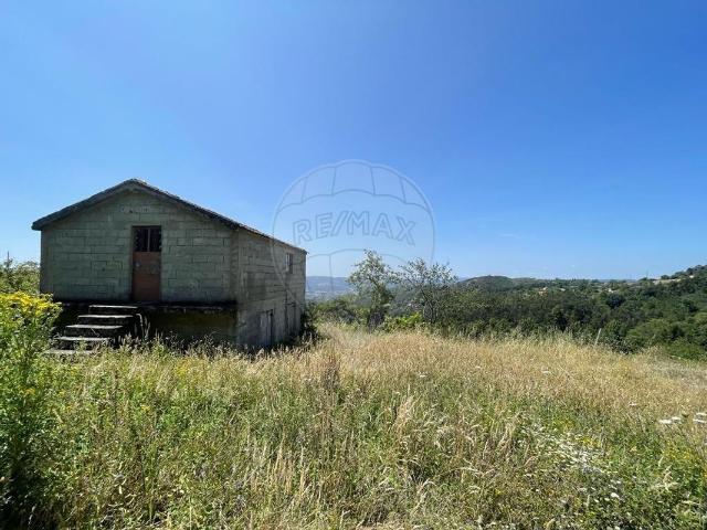 Terreno alugar em Porto, Quintã