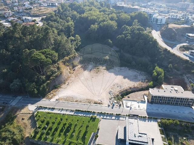 Terreno alugar em Paredes de Viadores, Paredes de Viadores e Manhuncelos