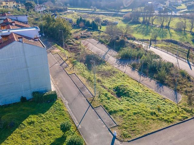 Terreno alugar em Vila Boa de Quires, Vila Boa de Quires e Maureles