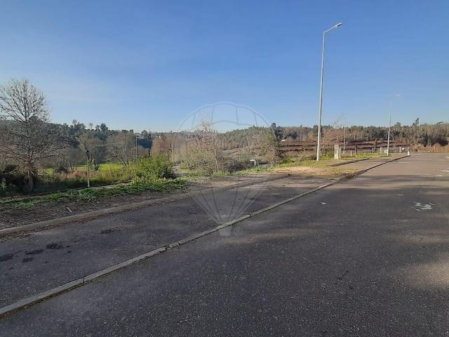 Terreno alugar em Vila Boa de Quires, Vila Boa de Quires e Maureles