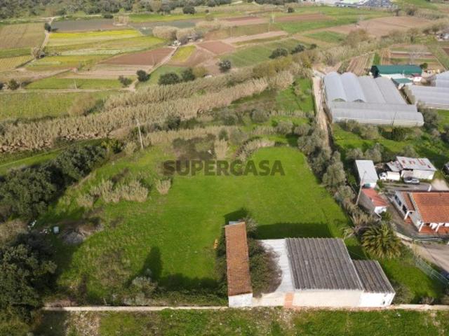 Terreno venda em Santiago Dos Velhos, Lisboa