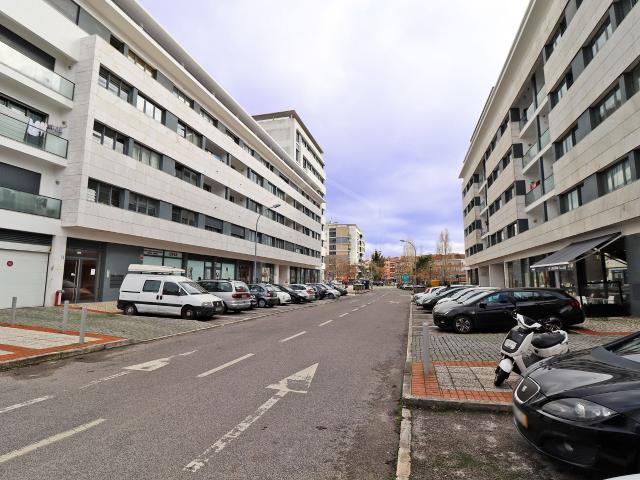 Terreno venda em Villa Park, Amadora