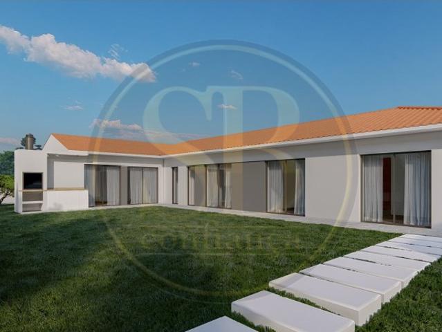 Terreno venda em Oliveira De Azeméis, Aveiro