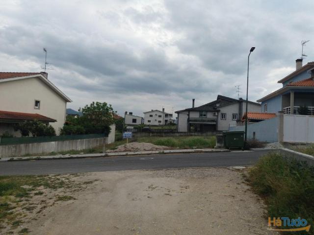 Terreno venda em Chaves, Vila Real