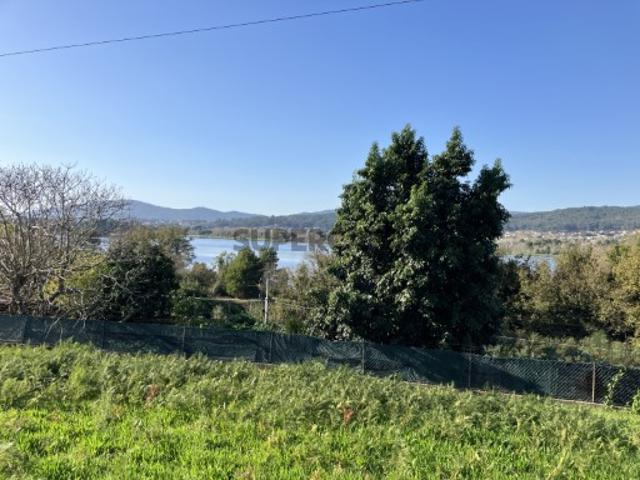 Terreno venda em Arga De Baixo, Viana Do Castelo