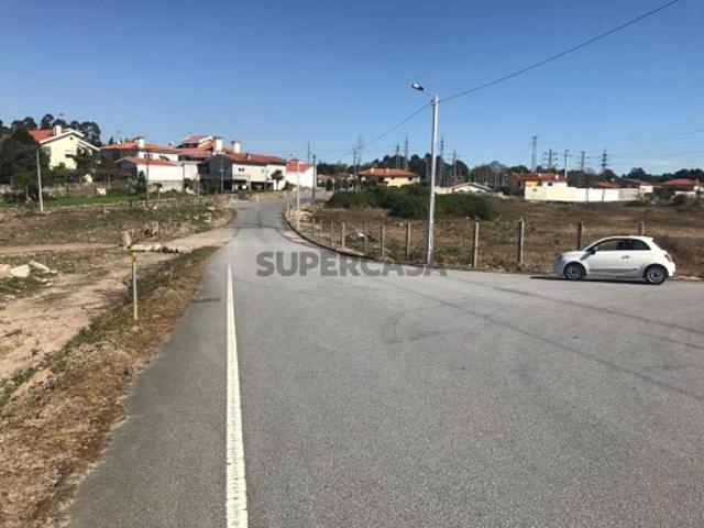 Terreno venda em Vila Nova De Famalicão, Mosteiro