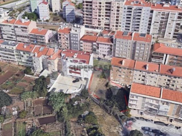 Terreno venda em Lisboa