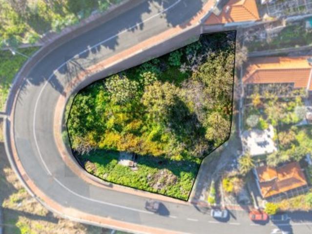 Terreno venda em Câmara De Lobos, Preces Terreno venda em Câmara De Lobos, Preces