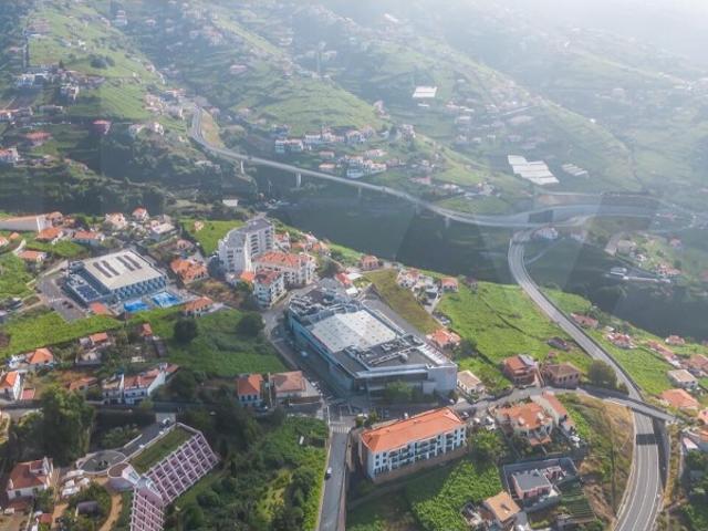 Terreno venda em Estreito de Câmara de Lobos, Câmara De Lobos