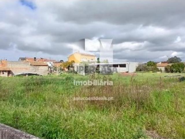 Terreno venda em Leiria