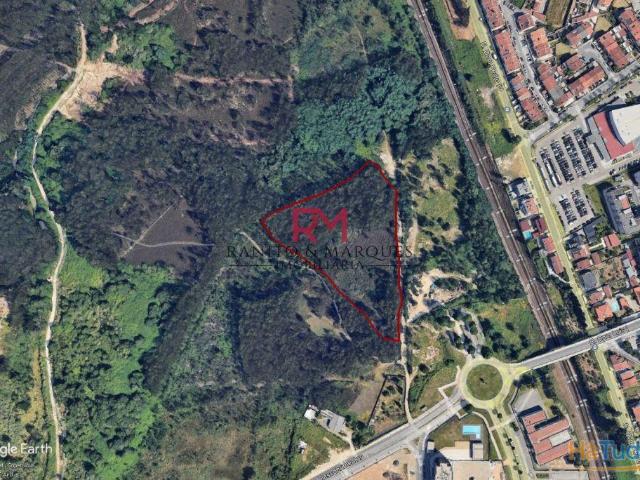 Terreno venda em Valongo, Porto