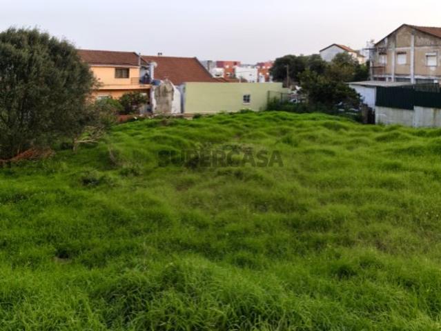 Terreno venda em Urbanização Serra das Brancas, Amadora
