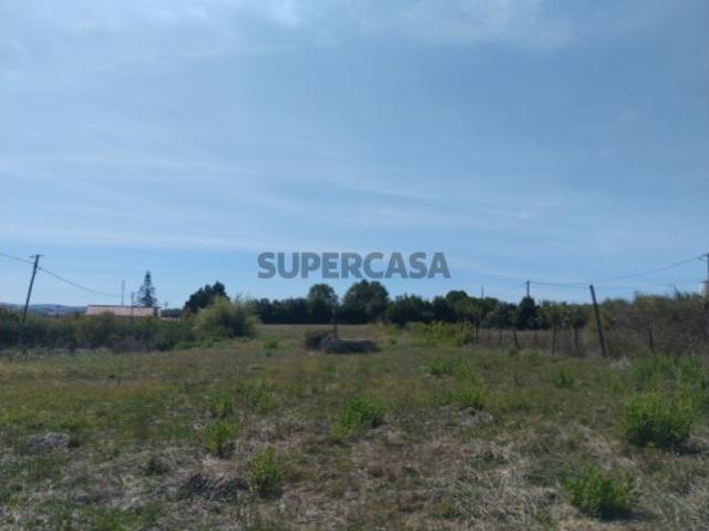 Terreno venda em Casais das Eiras, Alenquer