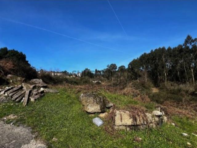 Terreno venda em Meixomil, Porto