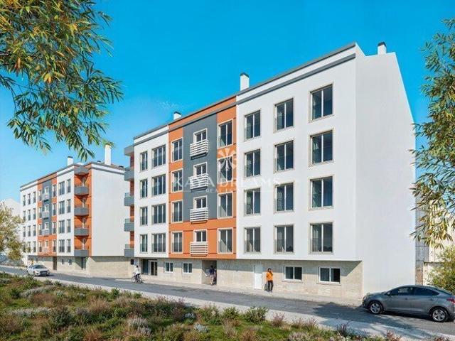 Terreno venda em Moinhos da Funcheira, Amadora
