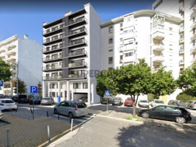 Terreno venda em Lisboa