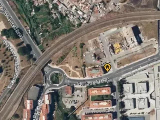 Terreno venda em Urbanização Ponte de Carenque, Amadora