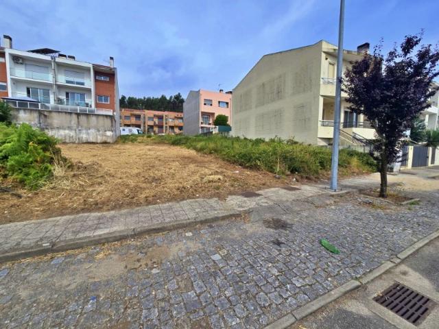 Terreno venda em Trofa, Porto