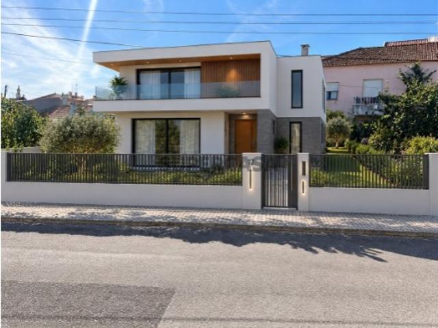 Terreno venda em Loures, Lisboa